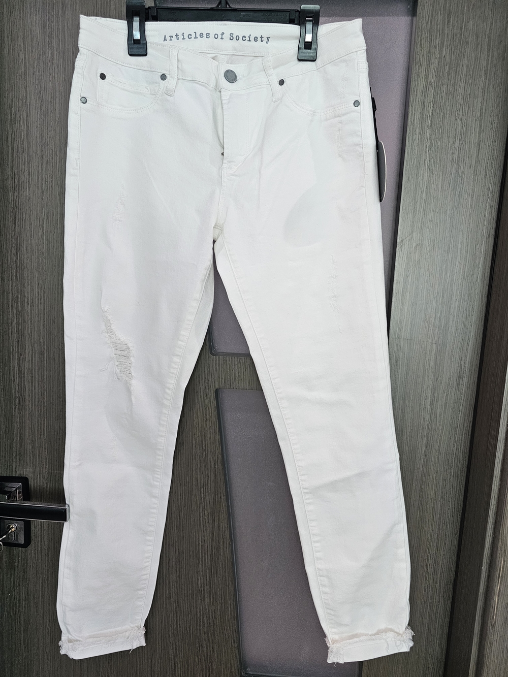 Articles Of Society White Ankle Skinny Jeans with Distressed Details Size 28